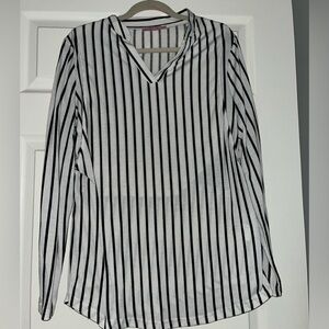 Nursing or pumping shirt